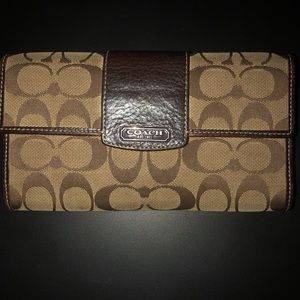 Coach wallet
